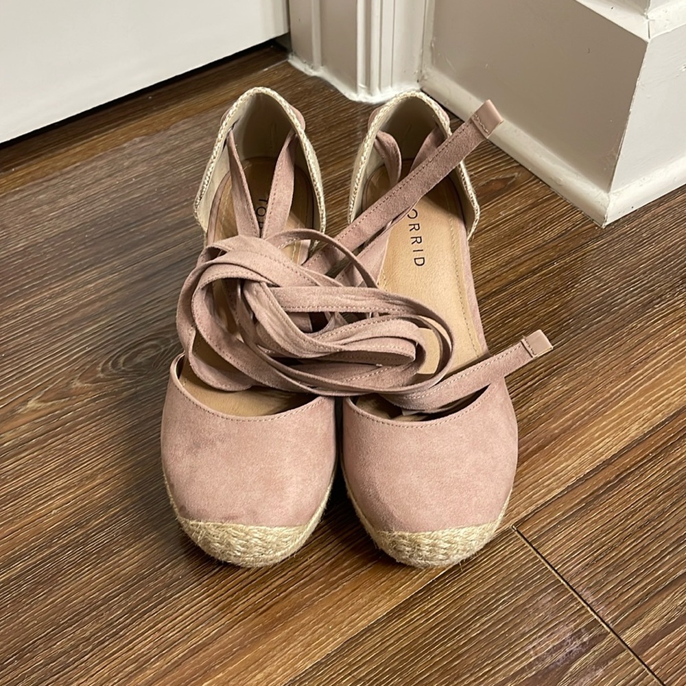 Torrid Taupe WW wedges
